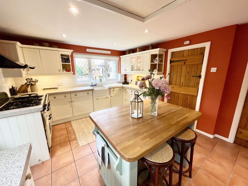 Barlaston Old Road, Stoke-On-Trent, ST4