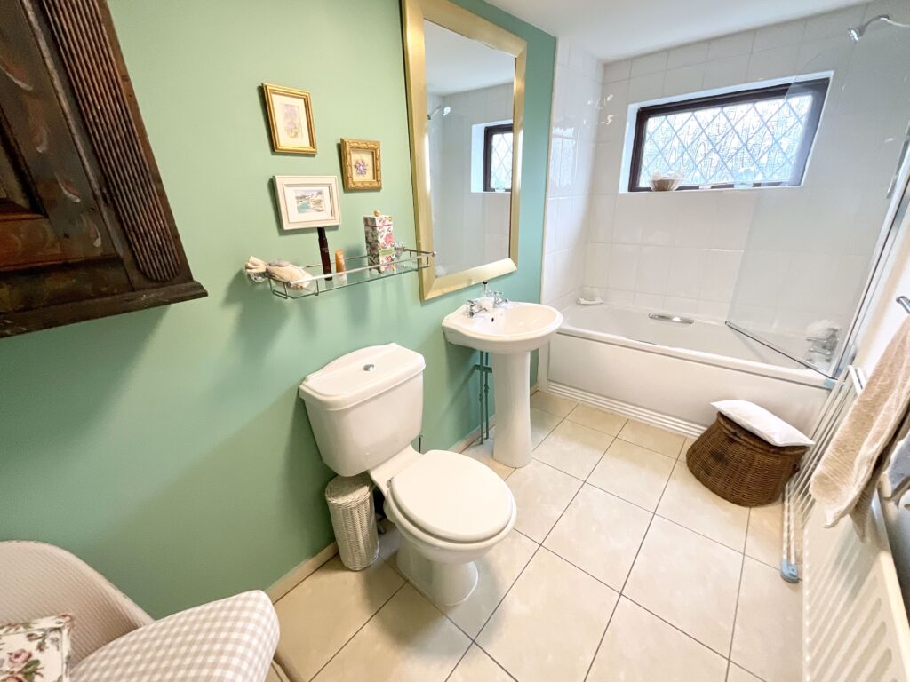 Barlaston Old Road, Stoke-On-Trent, ST4