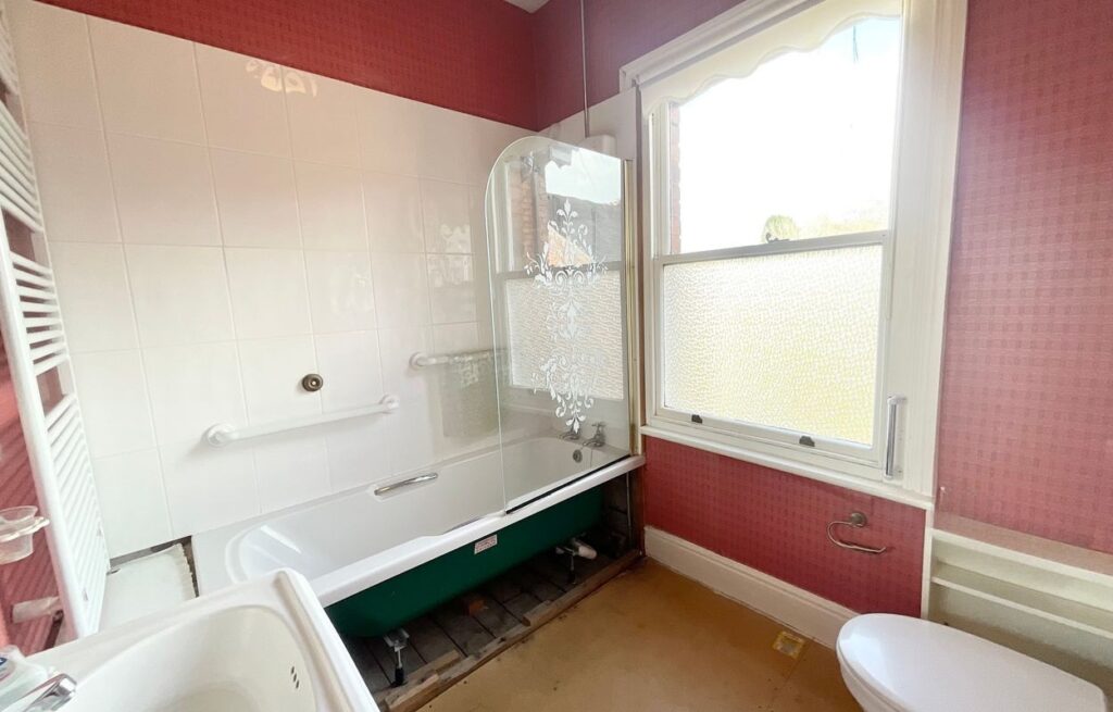 Oulton Road, Stone, ST15