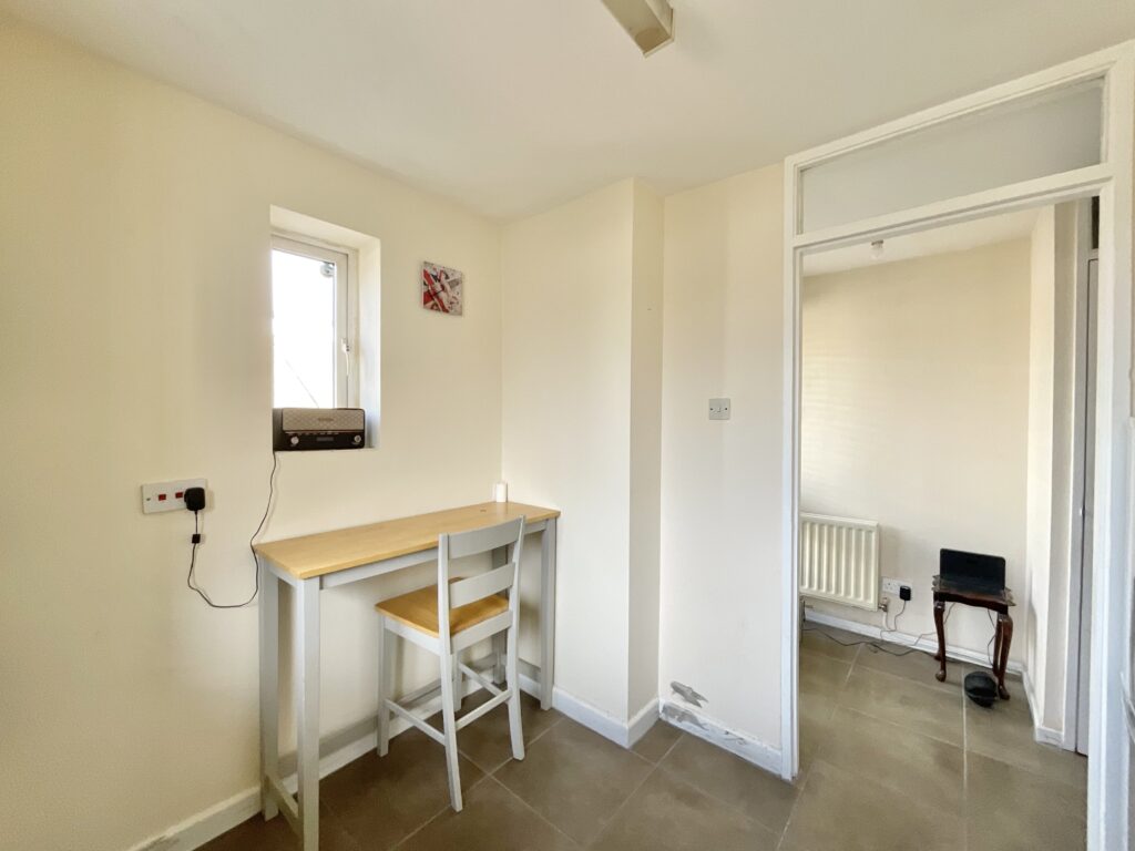 Hamilton Court, Newcastle, ST5