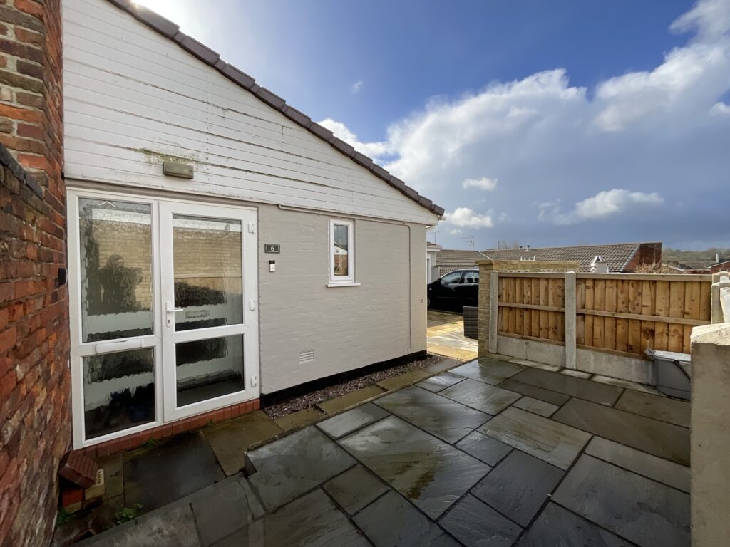 Hamilton Court, Newcastle, ST5