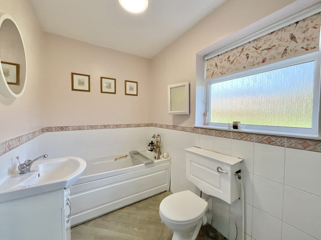 Lichfield Road, Stone, ST15