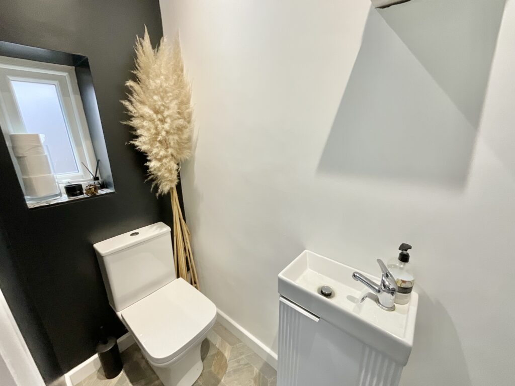 Lichfield Road, Stone, ST15