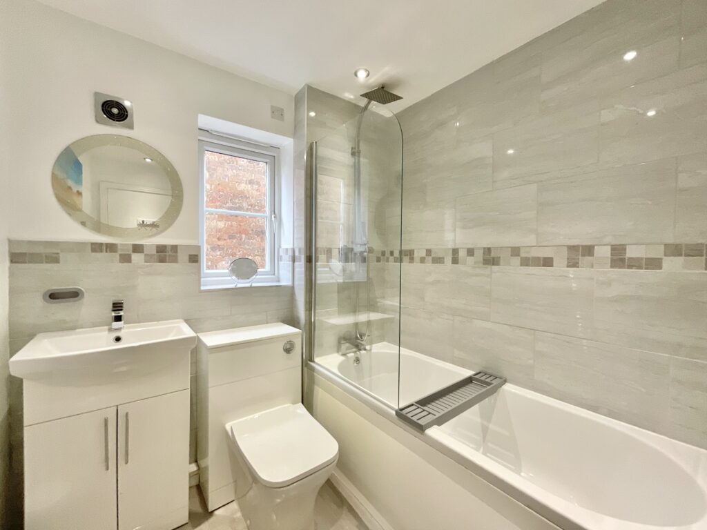 Hampshire Crescent, Stoke-On-Trent, ST3