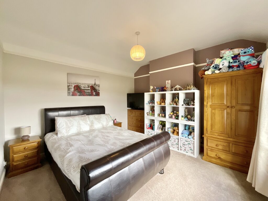 Windmill Hill, Rough Close, ST3