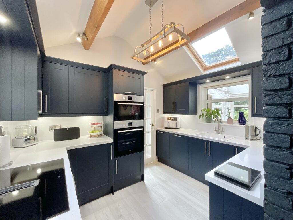 Windmill Hill, Rough Close, ST3