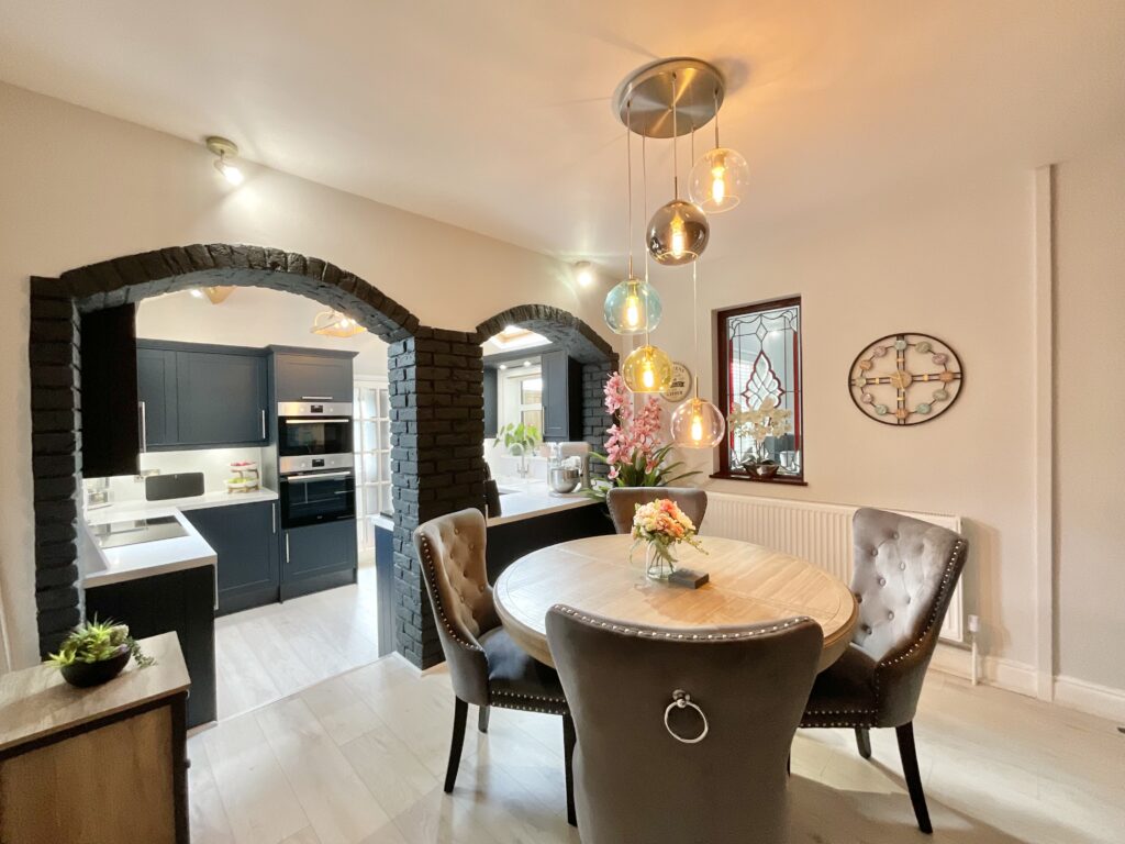 Windmill Hill, Rough Close, ST3