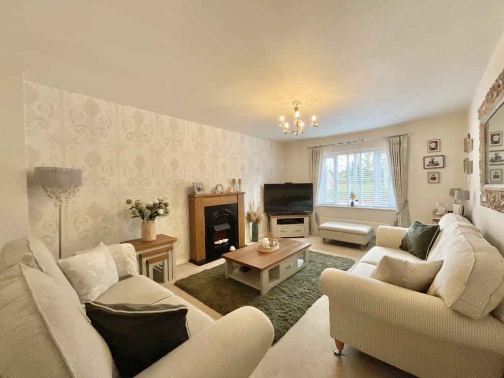 Westhorpe Lane, Stafford, ST17