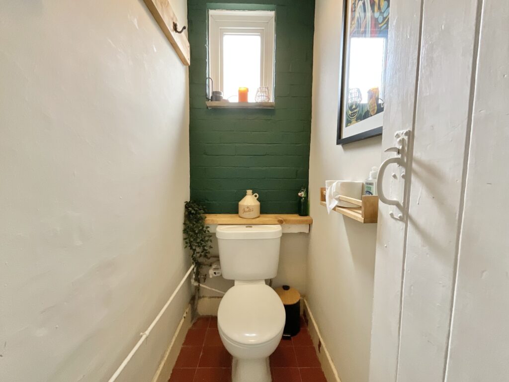 Queen Mary Road, Stoke-On-Trent, ST4