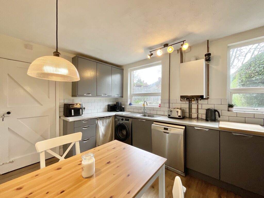 Queen Mary Road, Stoke-On-Trent, ST4