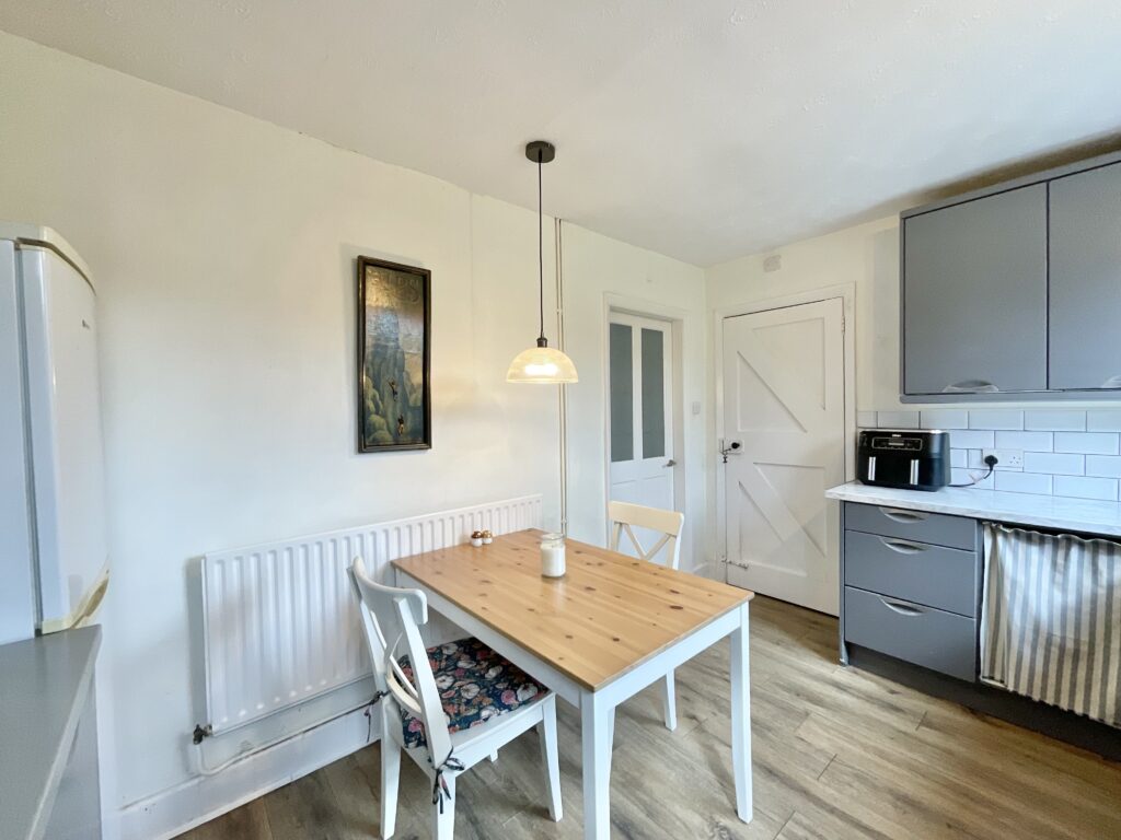 Queen Mary Road, Stoke-On-Trent, ST4