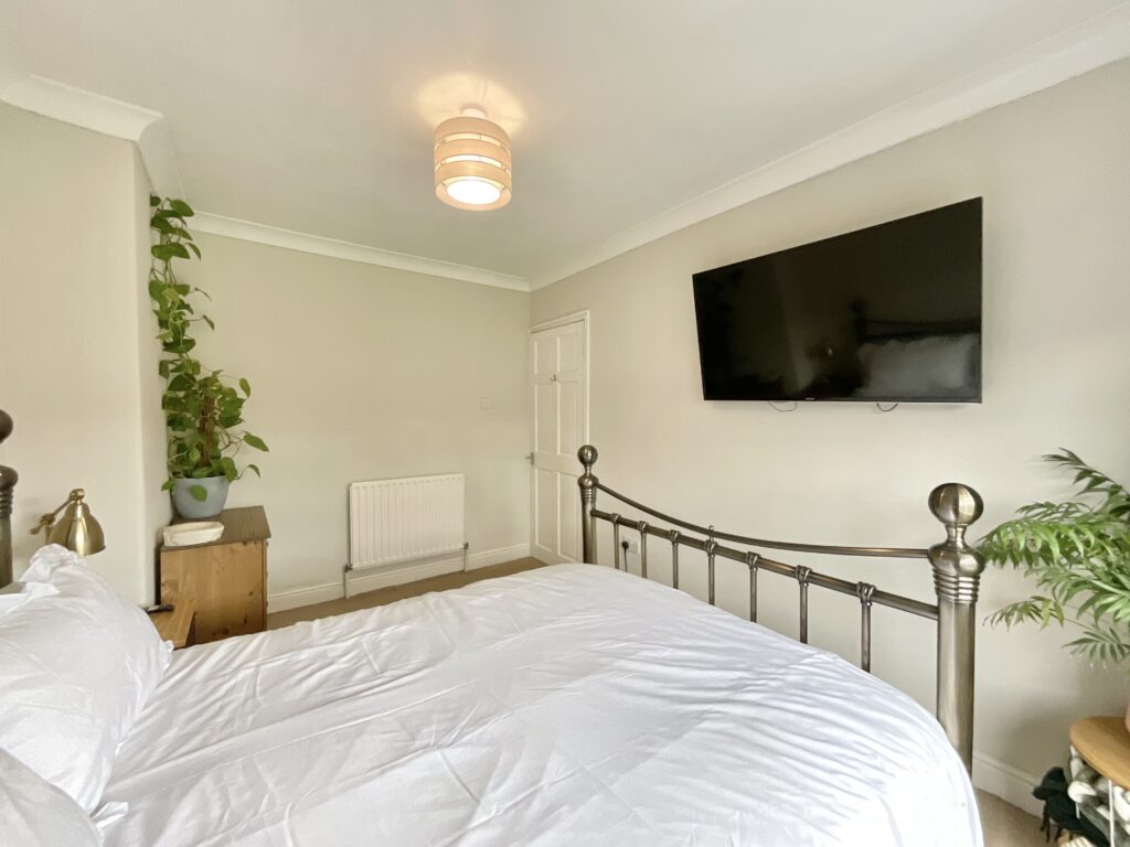 Queen Mary Road, Stoke-On-Trent, ST4