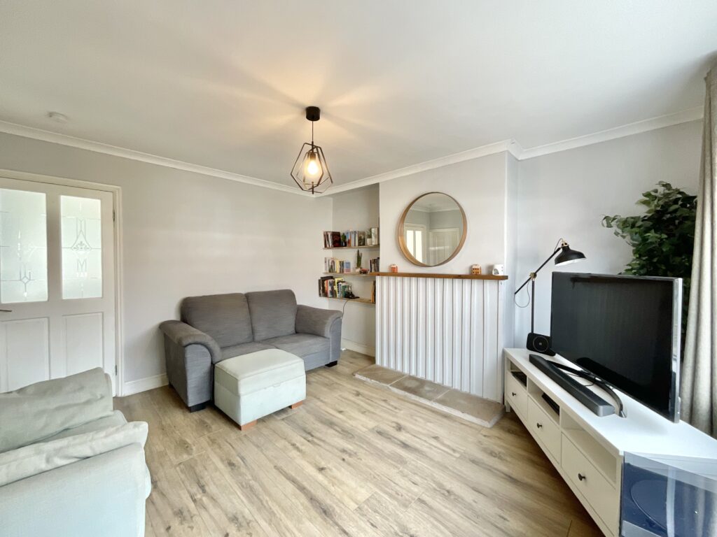 Queen Mary Road, Stoke-On-Trent, ST4