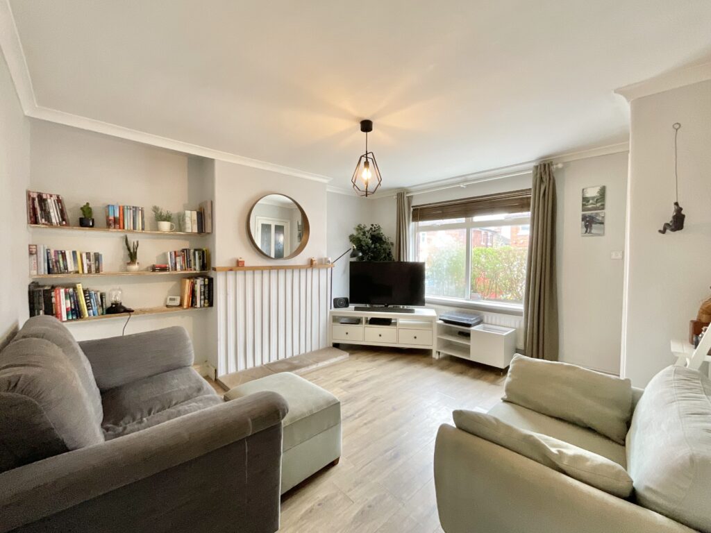 Queen Mary Road, Stoke-On-Trent, ST4