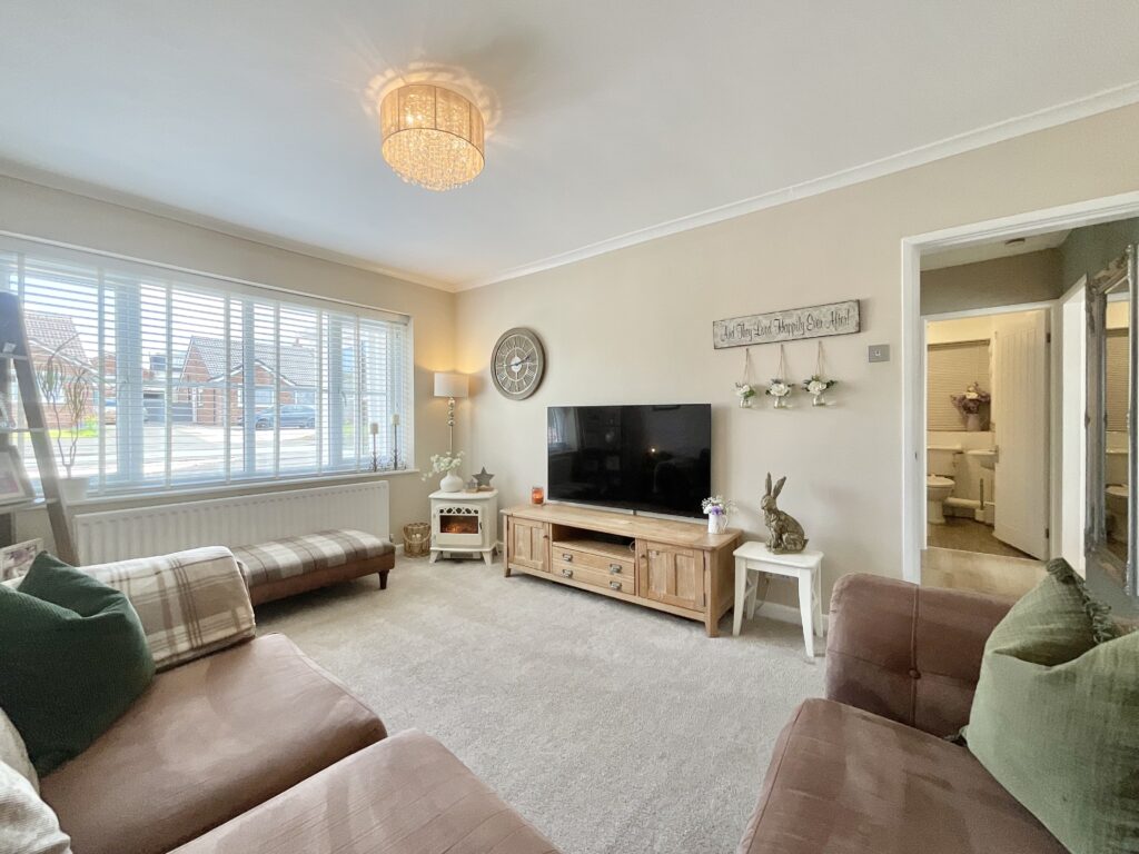 Rockhouse Drive, Great Haywood, ST18