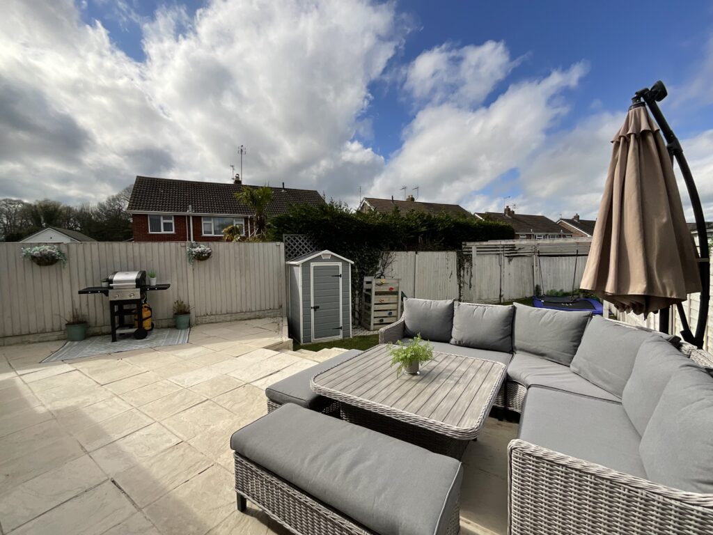 Rockhouse Drive, Great Haywood, ST18