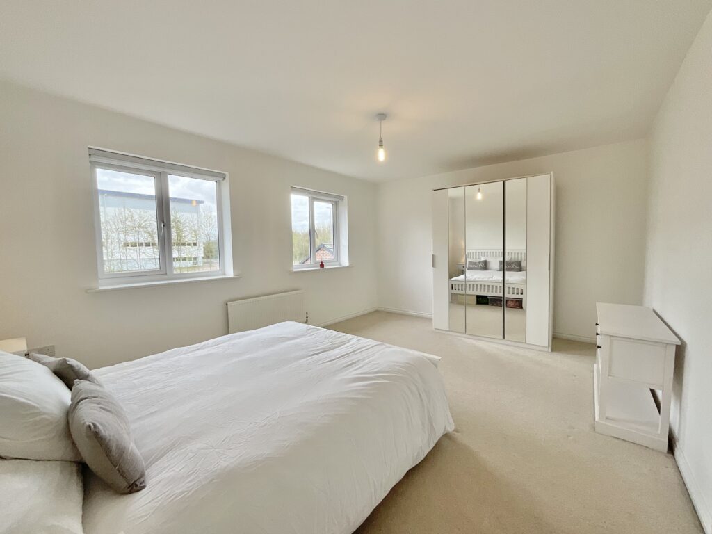 Burchell Avenue, Stone, ST15