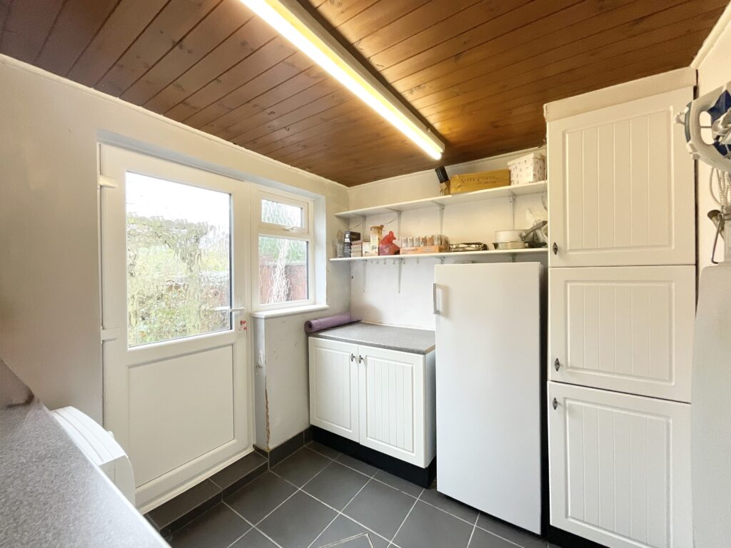 Earlsbrook Drive, Stoke-On-Trent, ST4