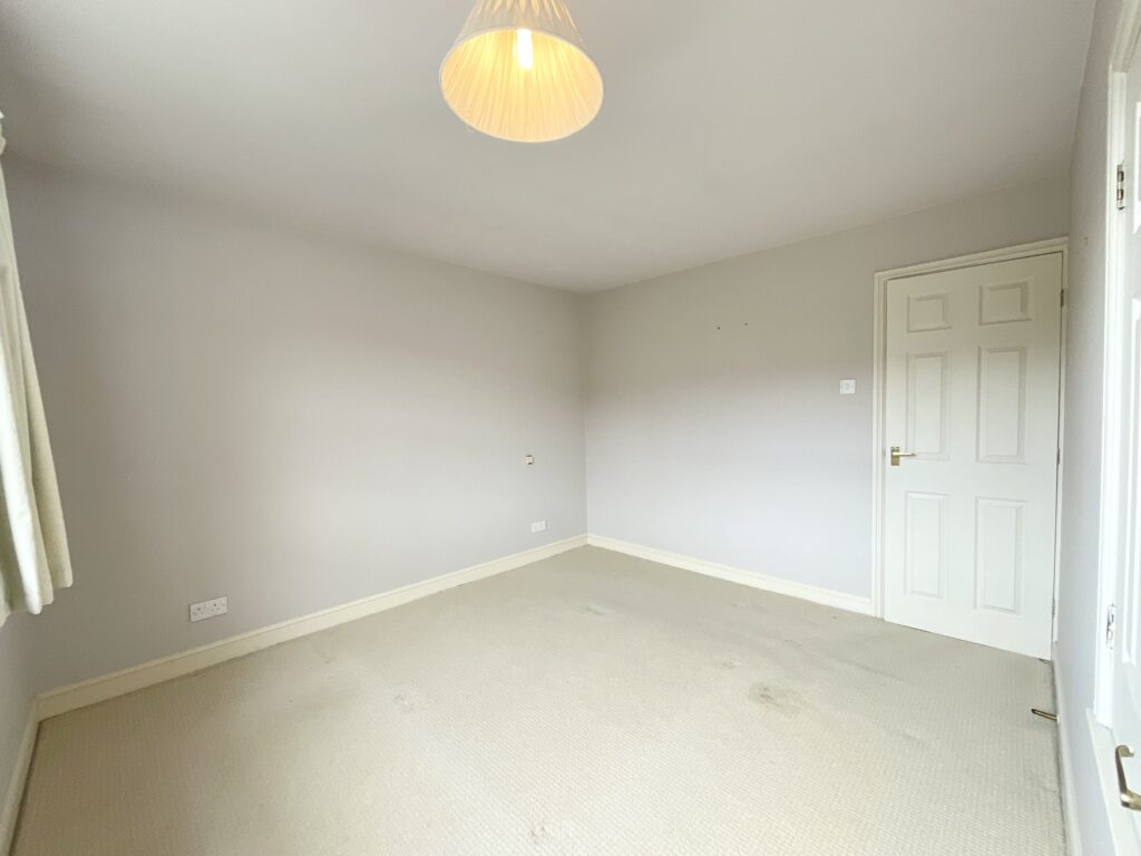 Stafford Close, Stone, ST15