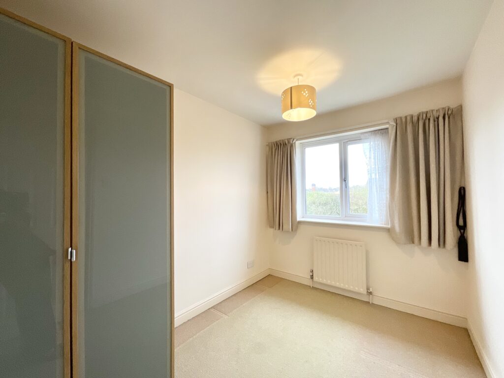 Stafford Close, Stone, ST15