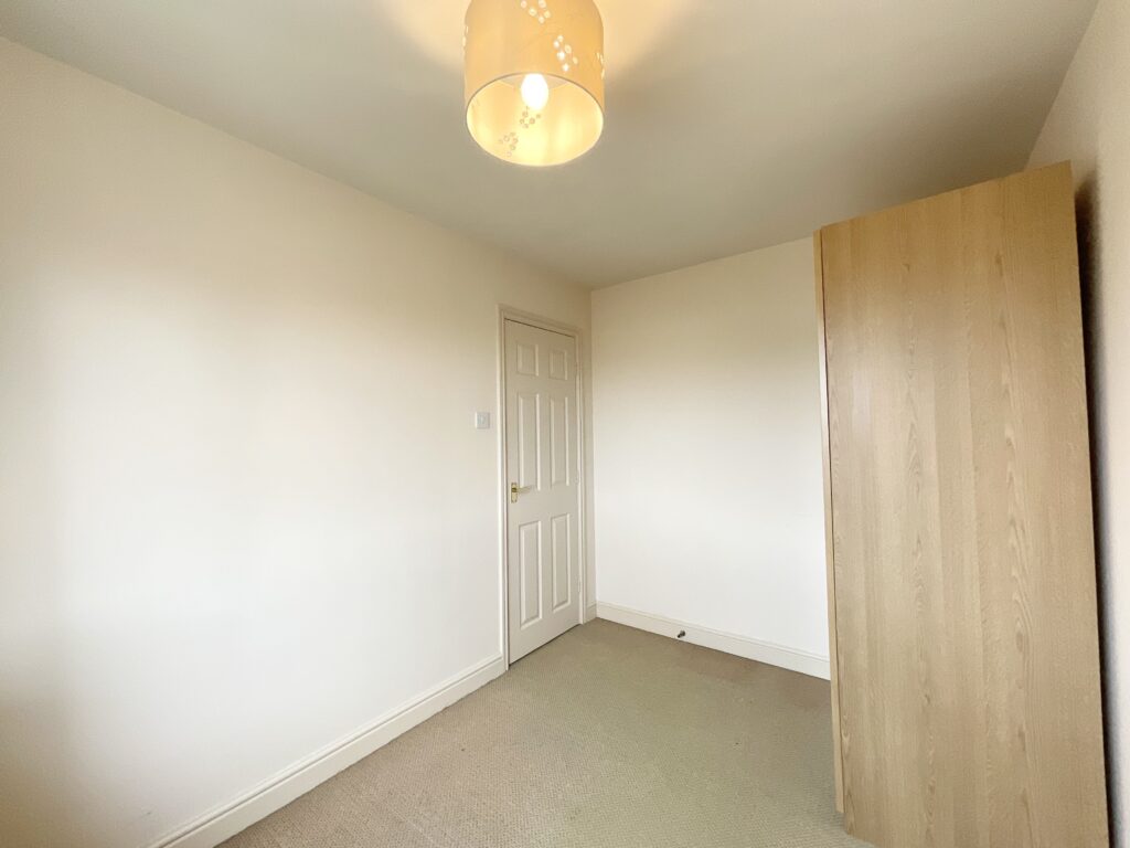 Stafford Close, Stone, ST15