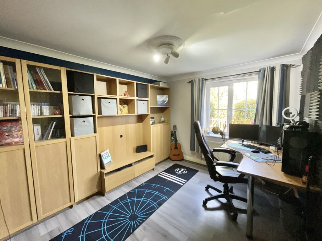 Joules Drive, Stone, ST15