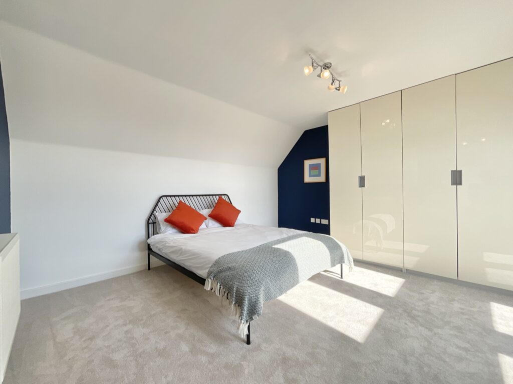 Wychwood Park, Weston, CW2