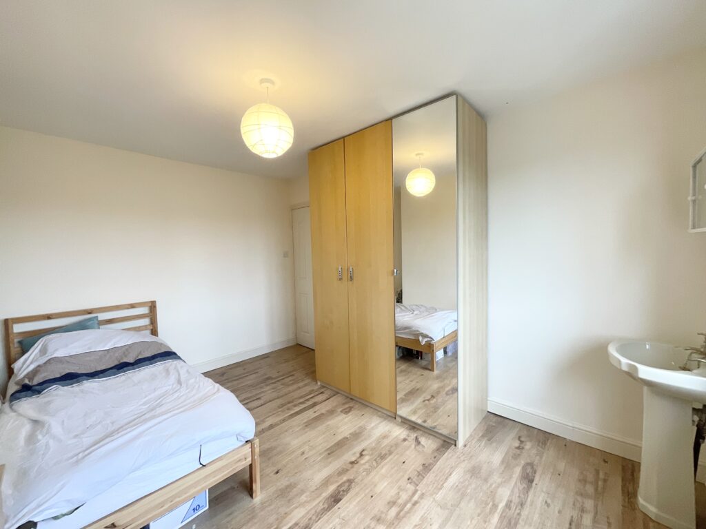 Park Drive, Barlaston, ST12