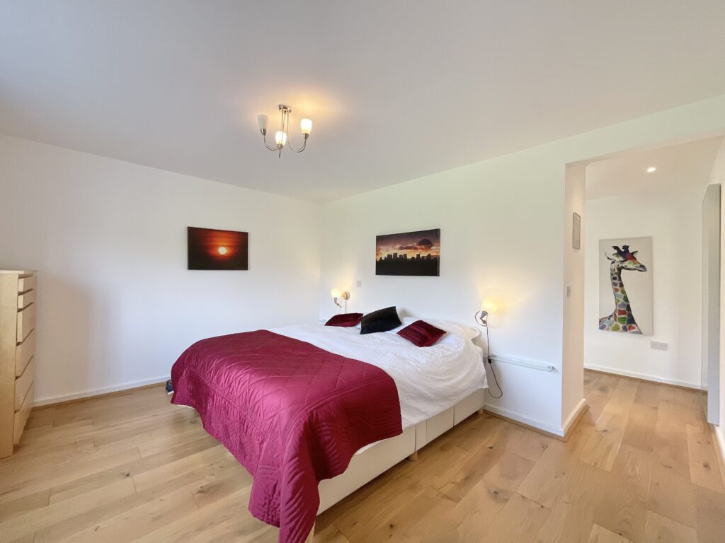 Wychwood Park, Weston, CW2