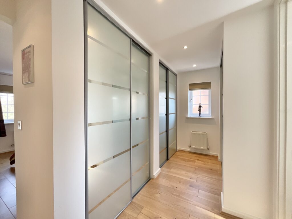 Wychwood Park, Weston, CW2