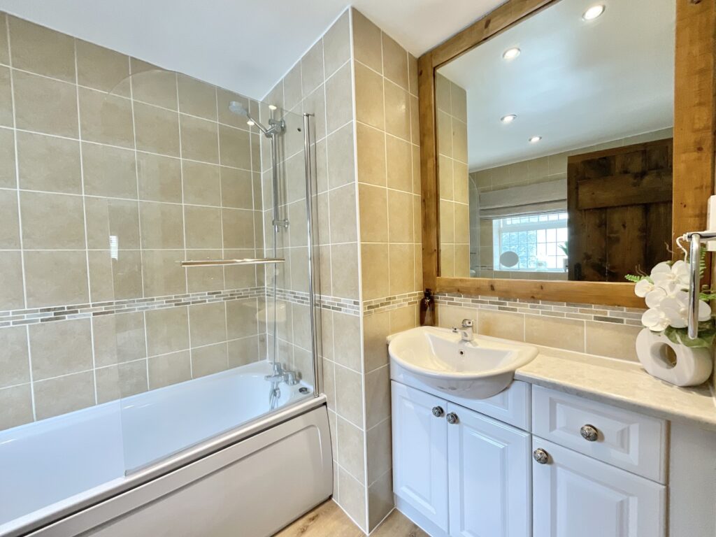 Barlaston Old Road, Barlaston, ST12