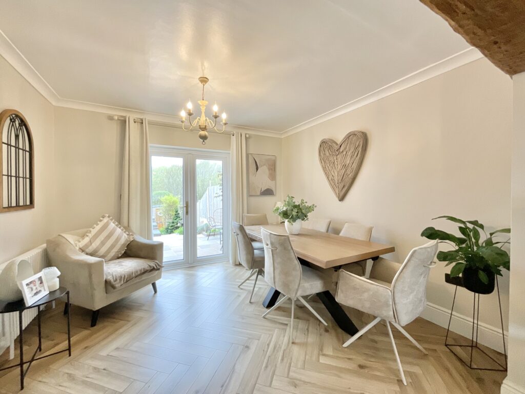 Barlaston Old Road, Barlaston, ST12