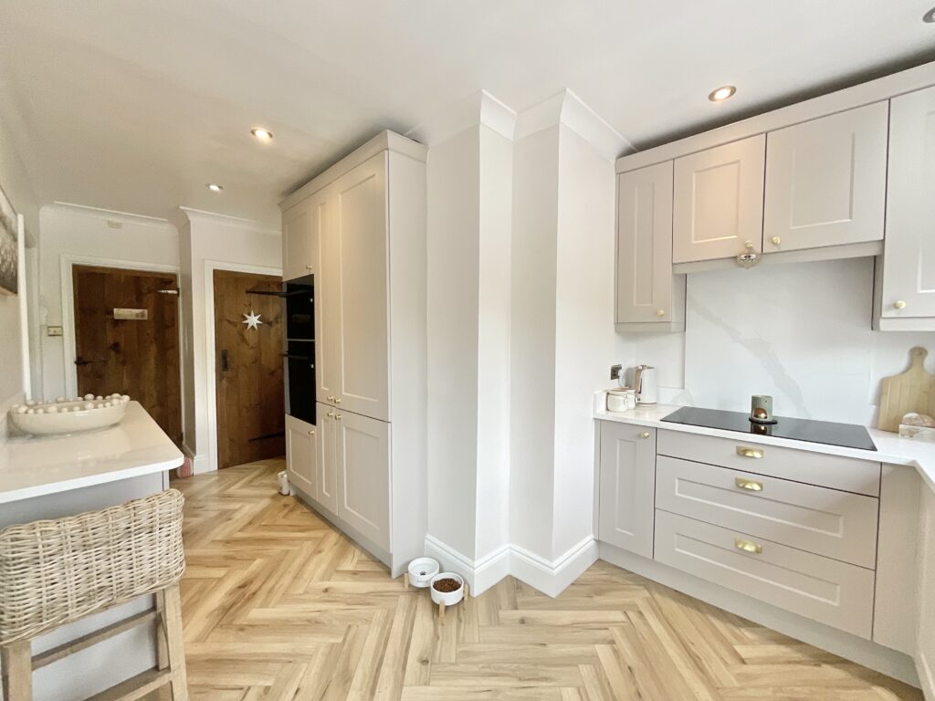 Barlaston Old Road, Barlaston, ST12