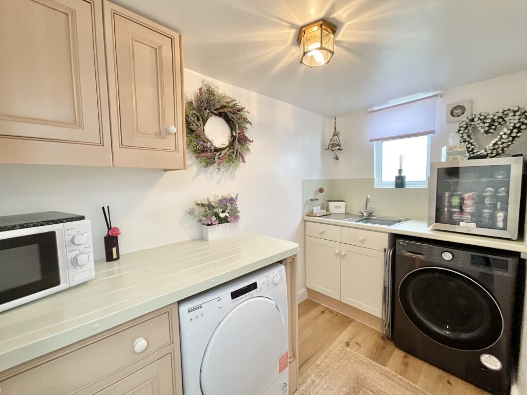 Barlaston Old Road, Barlaston, ST12