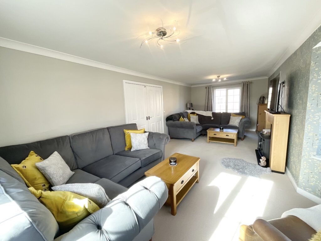 Beacon Grove, Stone, ST15