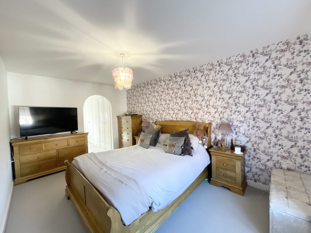 Beacon Grove, Stone, ST15