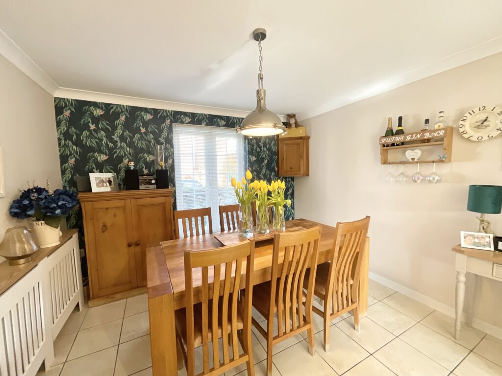 Beacon Grove, Stone, ST15