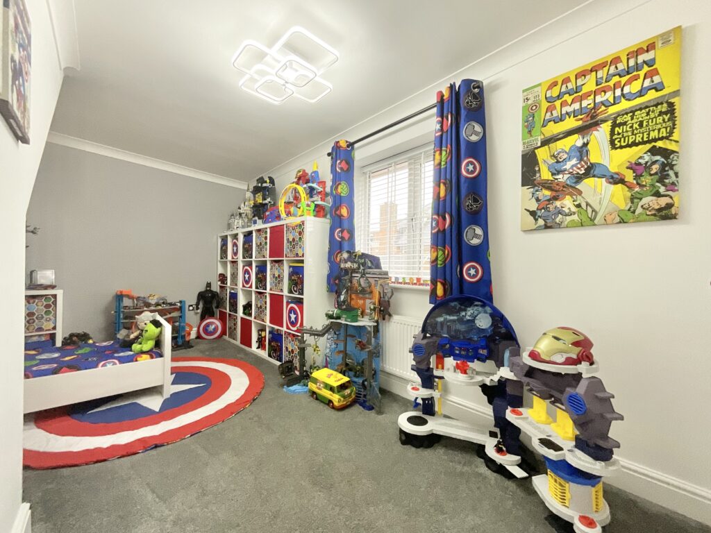 Chalfont Crescent, Weston, CW2