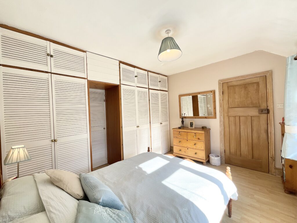 School Lane, Walton, ST17