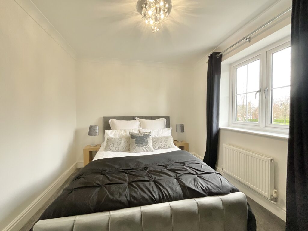 Chalfont Crescent, Weston, CW2