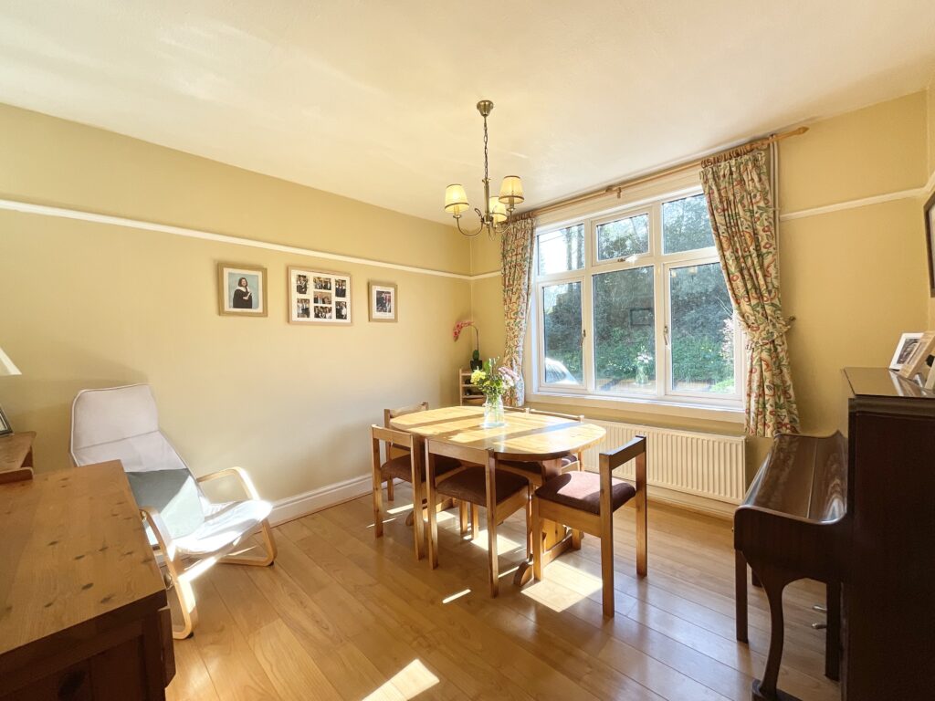 School Lane, Walton, ST17