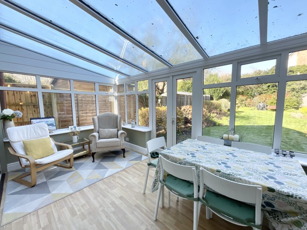 School Lane, Walton, ST17