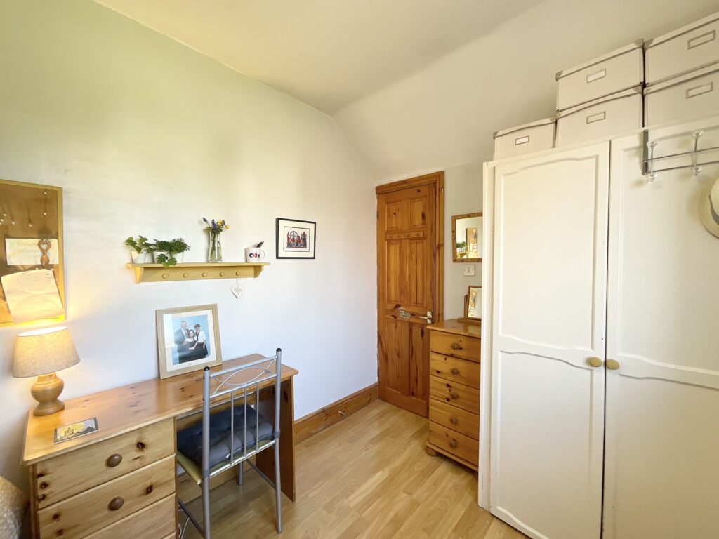 School Lane, Walton, ST17