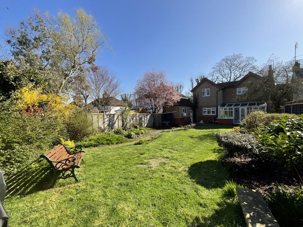 School Lane, Walton, ST17