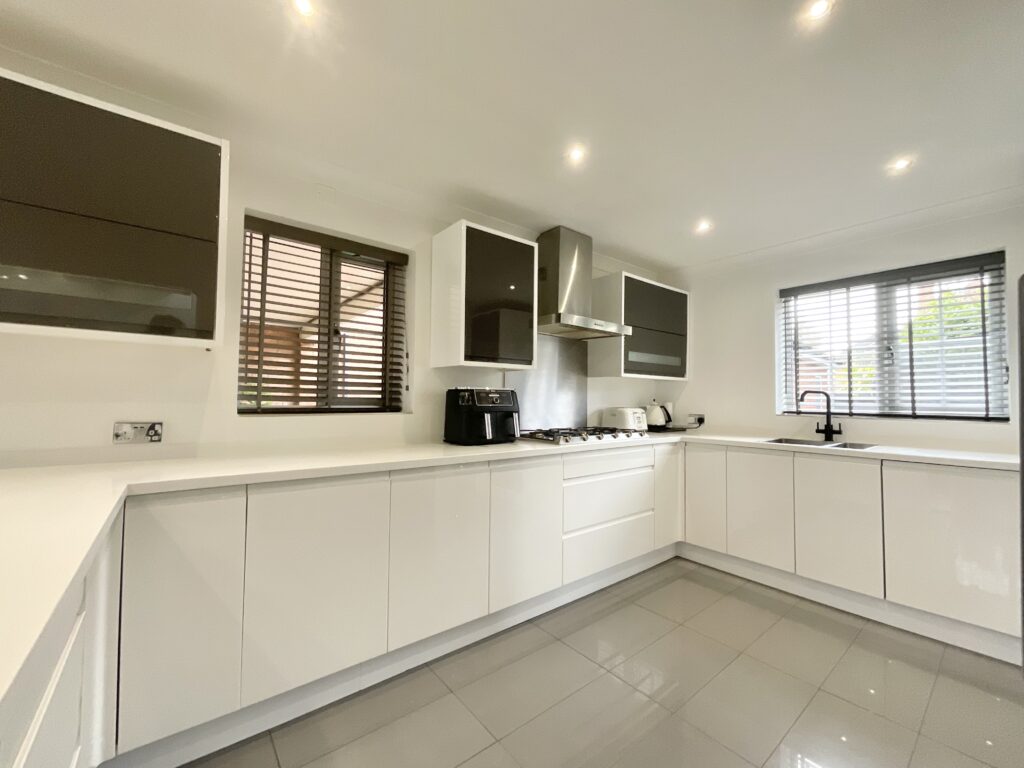 Chalfont Crescent, Weston, CW2