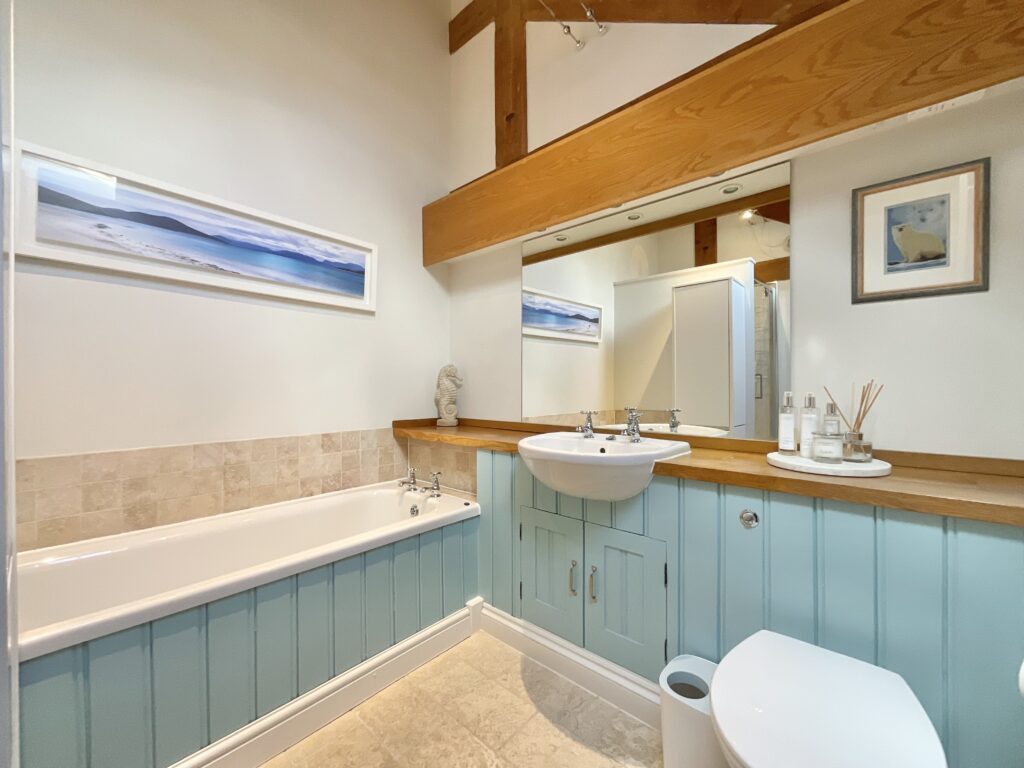 Balterley Court, Balterley, CW2