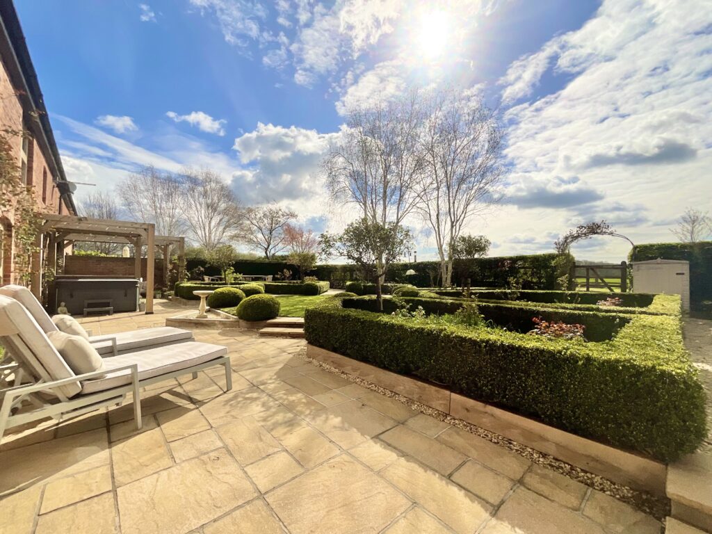 Balterley Court, Balterley, CW2