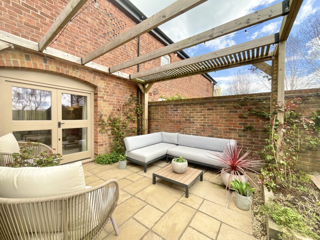 Balterley Court, Balterley, CW2