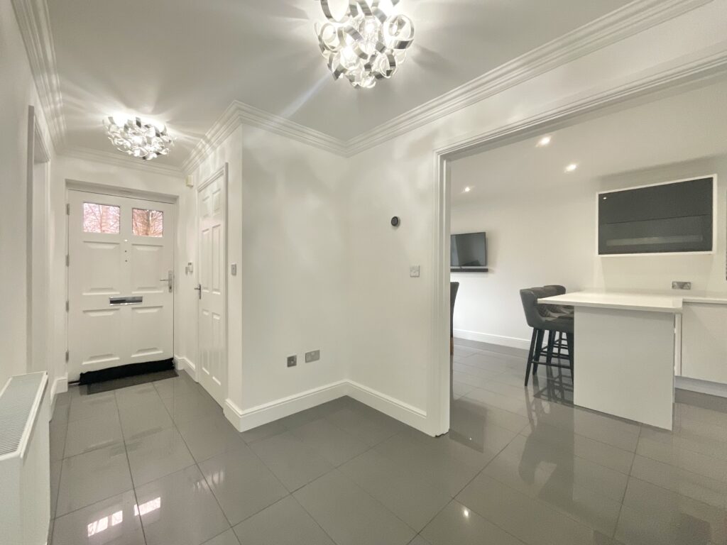 Chalfont Crescent, Weston, CW2