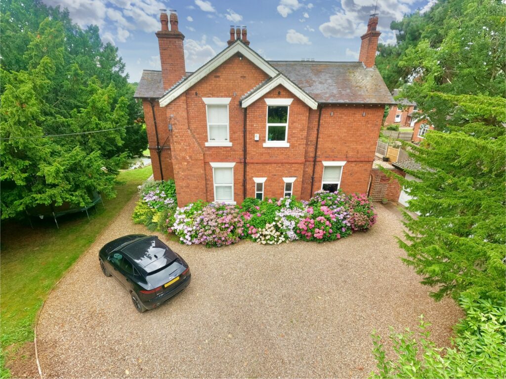 Moss Lane, Yarnfield, ST15